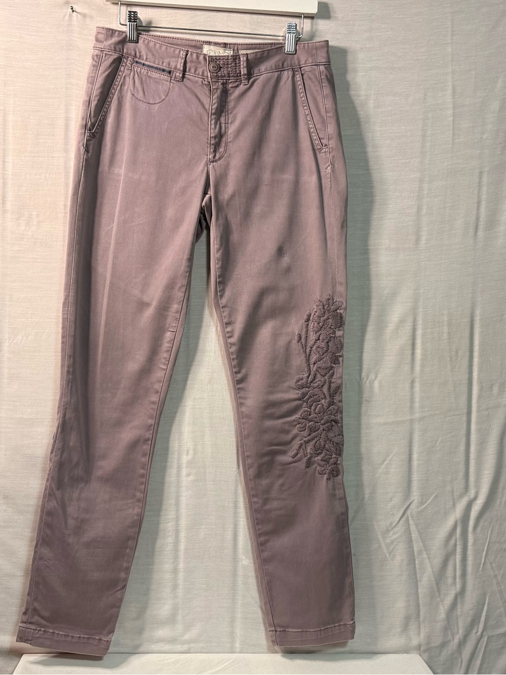 Anthropologie CHINO Relaxed Floral Embroidered Pants 27 Mauve